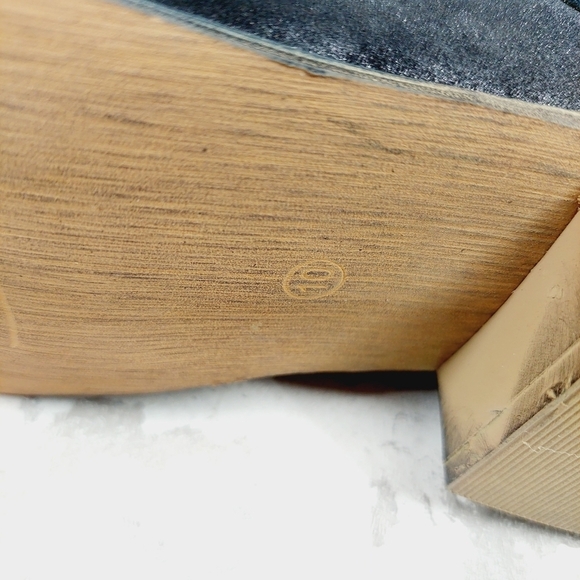 Boutique by Corkys Black Suede Leather Embroidered Western Ankle Boots H235 - Picture 11 of 13